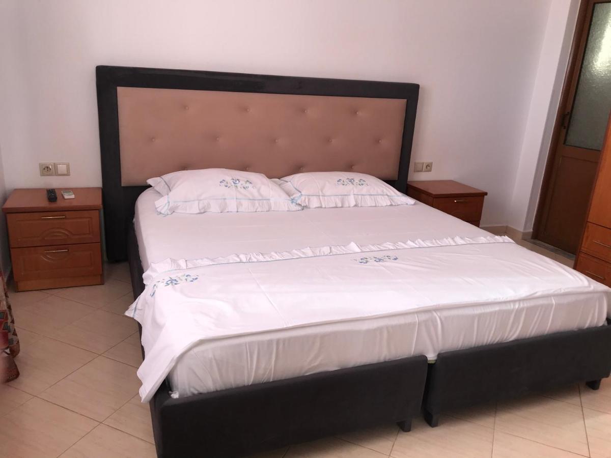 Elti Apartment Sarande Exterior photo