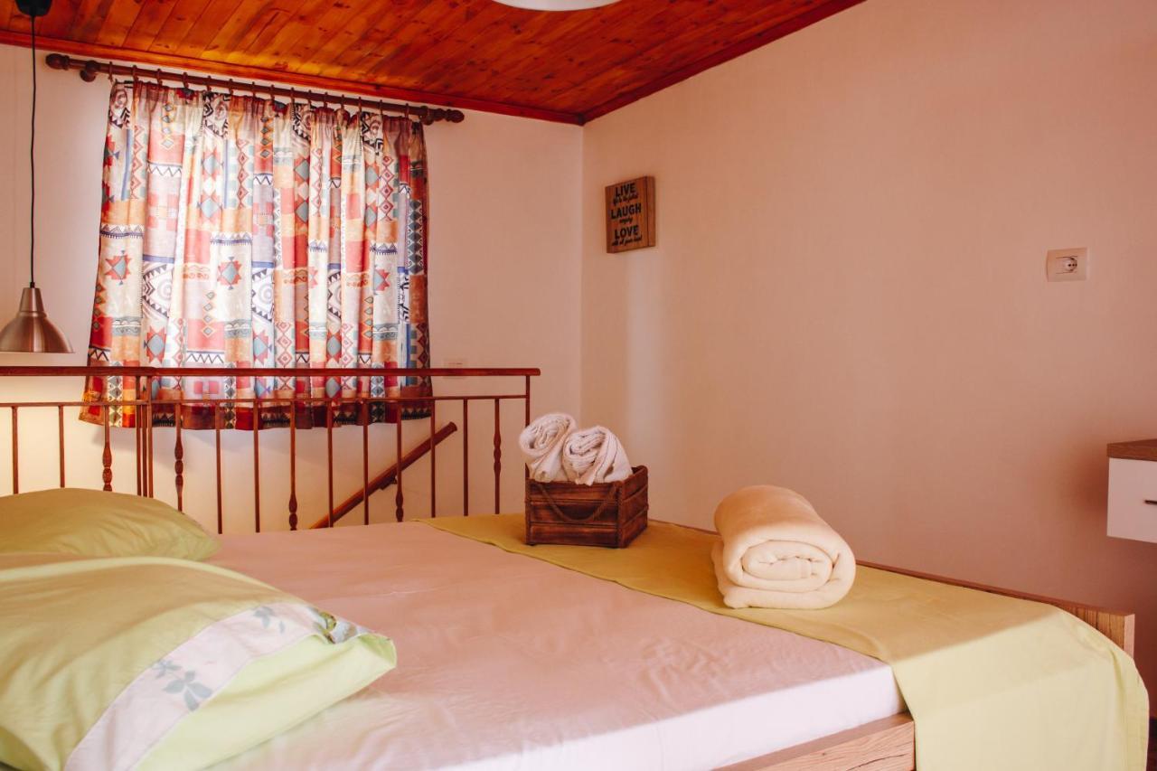 Elti Apartment Sarande Exterior photo